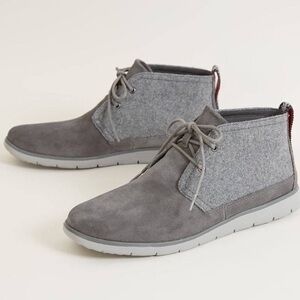 UGG® Freamon Leather Shoe chukka boots size 7